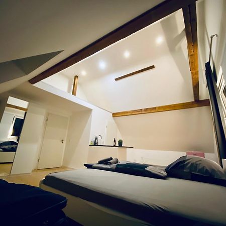 Kinderklinik Dachwohnung - Signal Hill 1A 지겐 외부 사진
