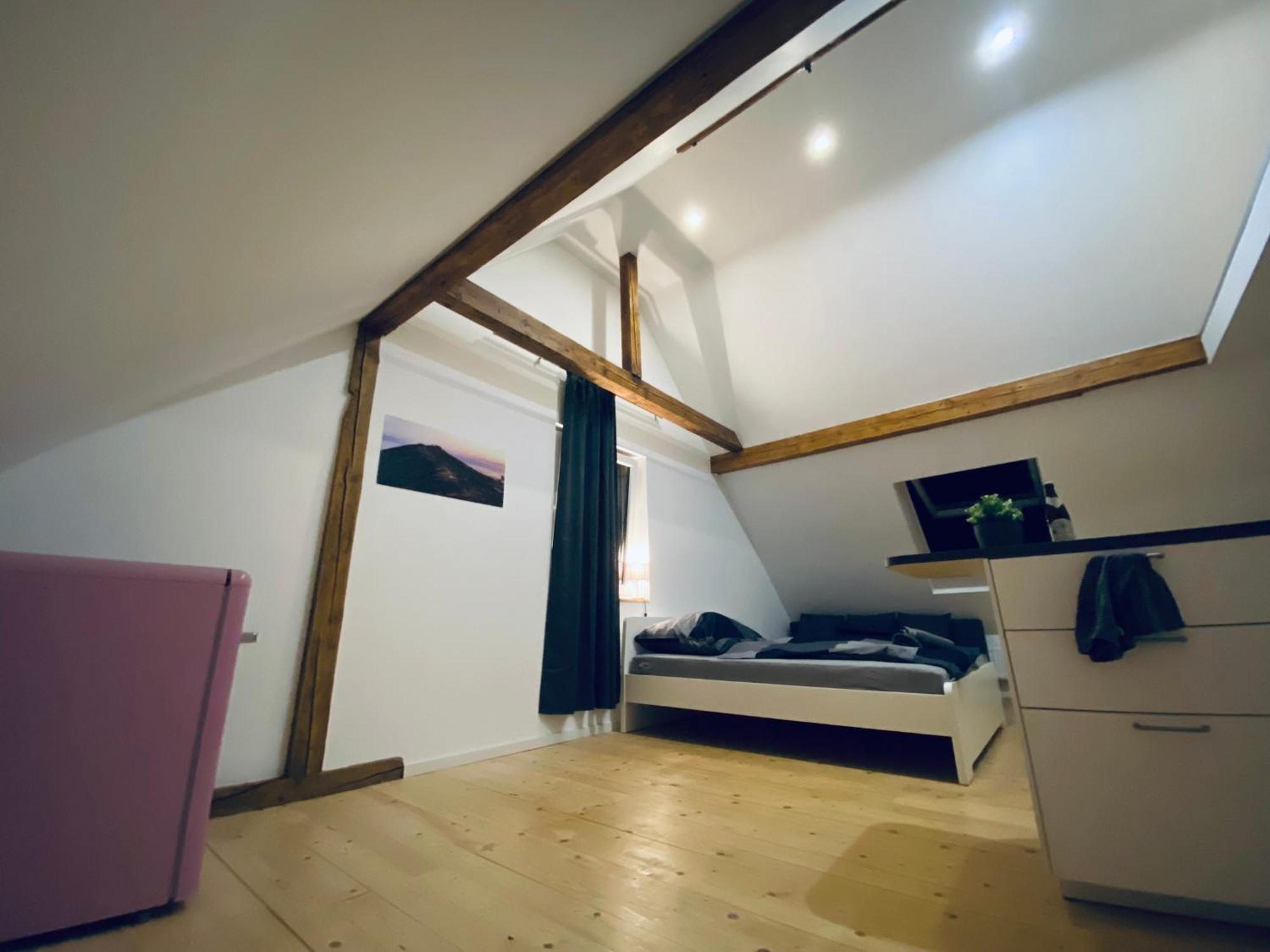 Kinderklinik Dachwohnung - Signal Hill 1A 지겐 외부 사진
